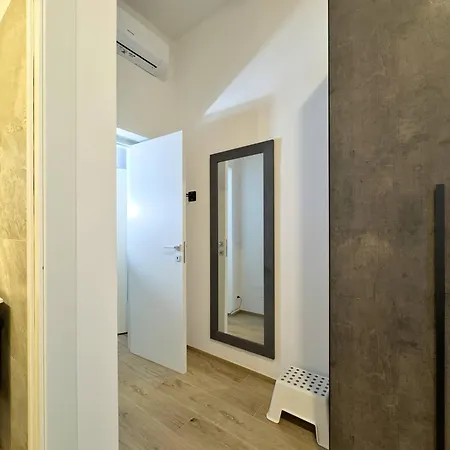 Homeby, Carracci Loft 아파트