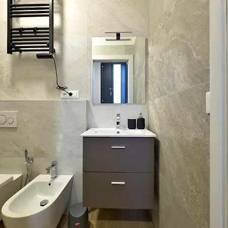 Homeby, Carracci Loft 아파트 *