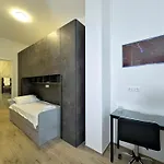 Apartman Homeby - Carracci Loft Bologna