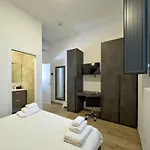 Apartman Homeby - Carracci Loft Bologna