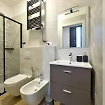 Apartman Homeby - Carracci Loft Bologna